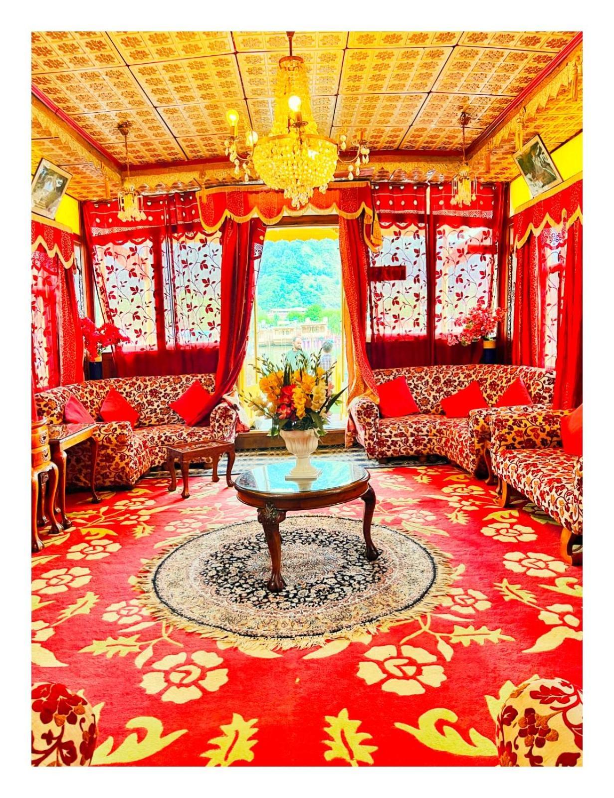 מלון Srīnagar Mossess Group Of Houseboats מראה חיצוני תמונה